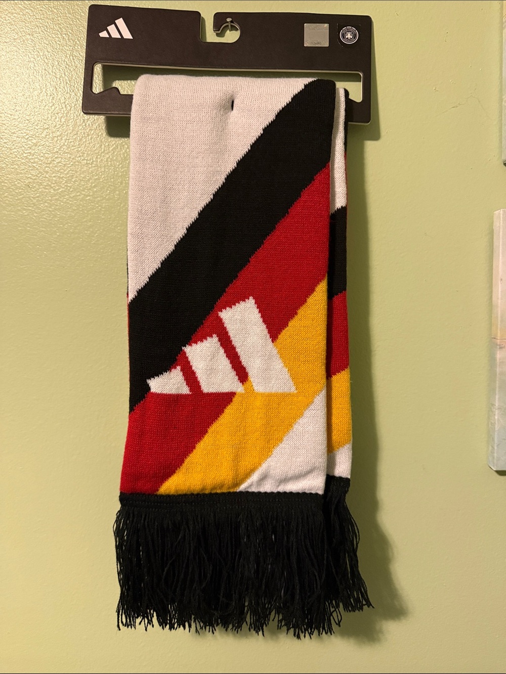 adidas Black, Red, Yellow & White Diagonal Stripe Knit Scarf unisex NWT